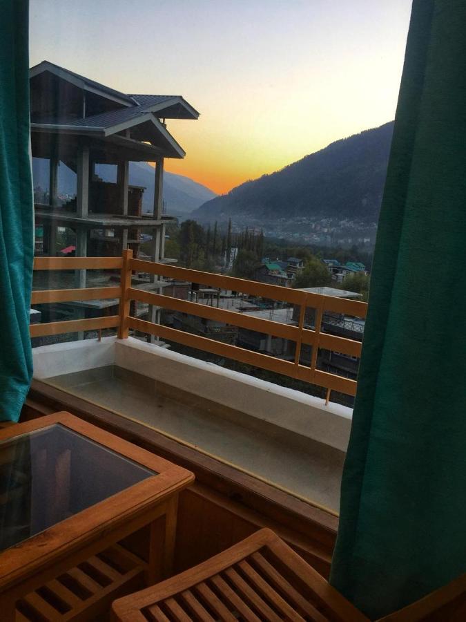 Hill Creste Manali 마날리 외부 사진